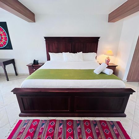 Hotel Las Puertas De Tepoztlán Buitenkant foto