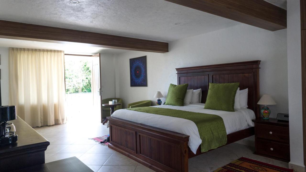 Hotel Las Puertas De Tepoztlán Buitenkant foto