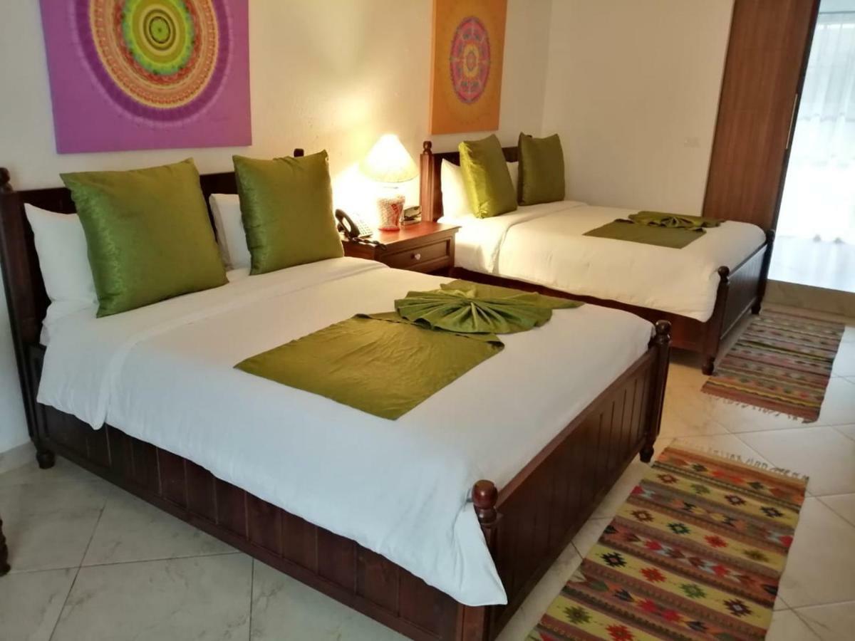 Hotel Las Puertas De Tepoztlán Buitenkant foto